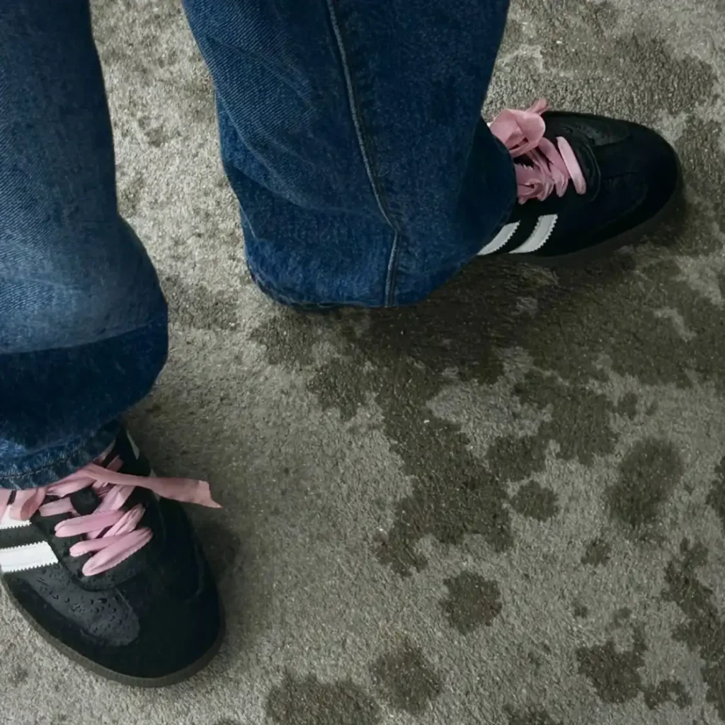 Adidas Samba DIY pink ribbon