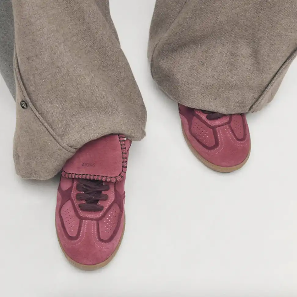 Tb.490 Club Suede Raspberry Leather Sneakers