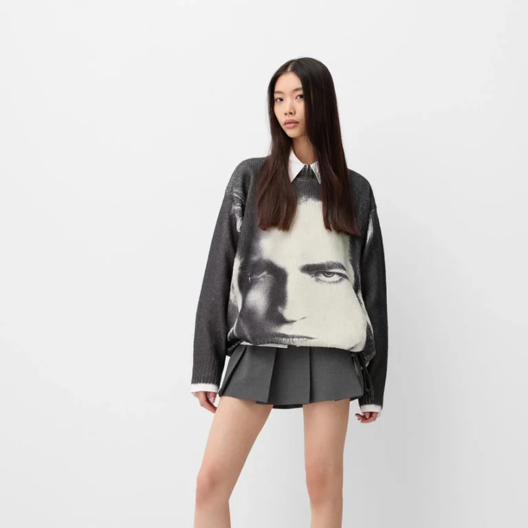 Bershka Twilight sweater